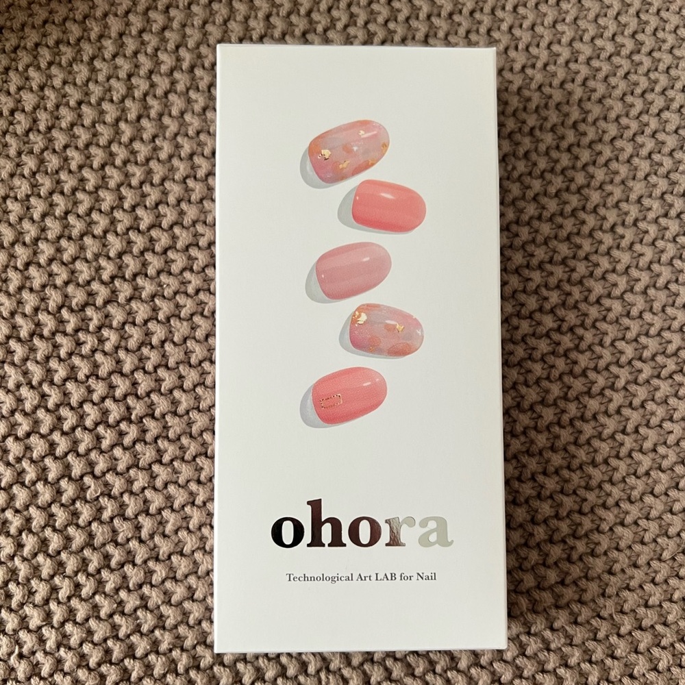 Ohora Gel Nail Strips ——-reserved for @queenwilly
